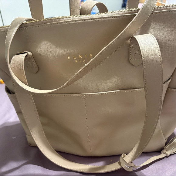 Elkie “Aberdeen” Diaper Bag in Taupe - Picture 5 of 9